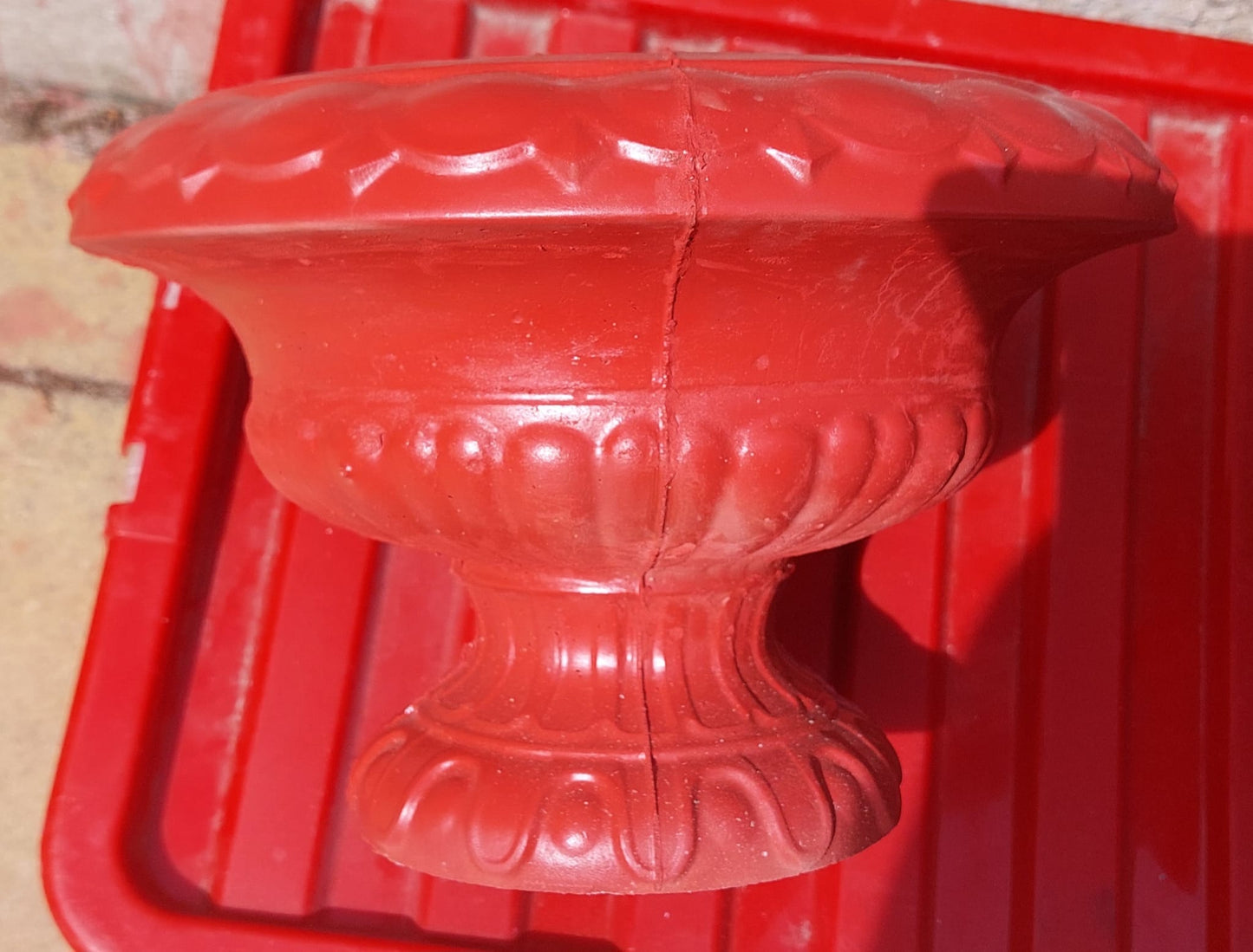 New Design Flower Pot Handmade Concrete Flowerpot, Bring Life to Your Space with Our Beautiful Flowerpots