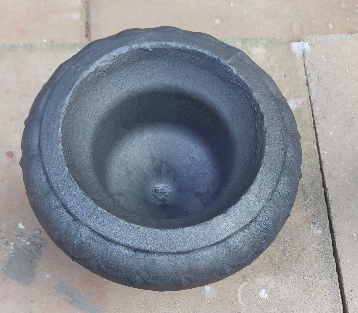New Design Flower Pot Handmade Concrete Flowerpot, Bring Life to Your Space with Our Beautiful Flowerpots