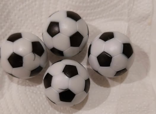Table  Soccer Foosballs Replacement 32mm mini Football Black and White Official Balls Game (4Pieces)