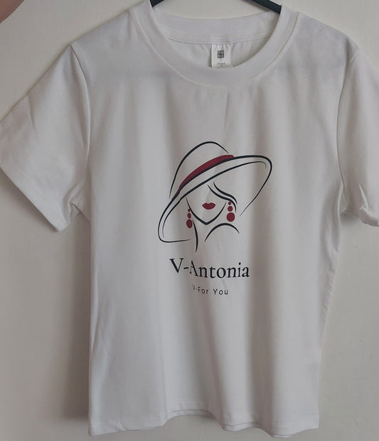 V-Antonia T-Shirt The super soft, smoothing fabric you love, the classic T-shirt you need. Style and Design V-for You