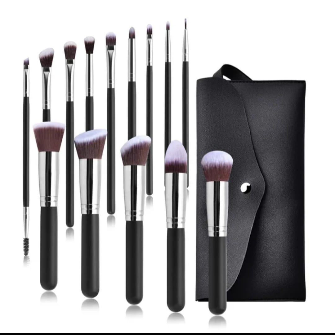 2025 V-FOR YOU BRUSH SET HIGH QUALITY ,Synthetic Makeup  Brushes set 14 pcs+ bag ,Eyeshadow make up Tools