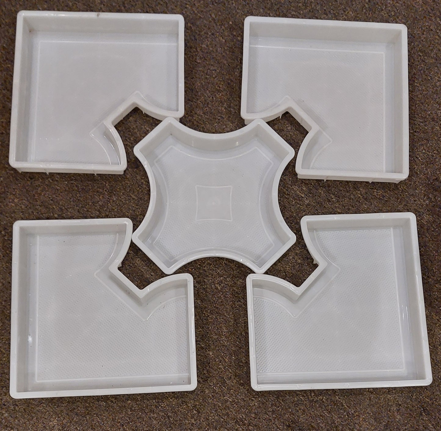 Paving Mould Set of Five,Material  SABIC PP,size 300/300/50mm, 320/320/50mm
