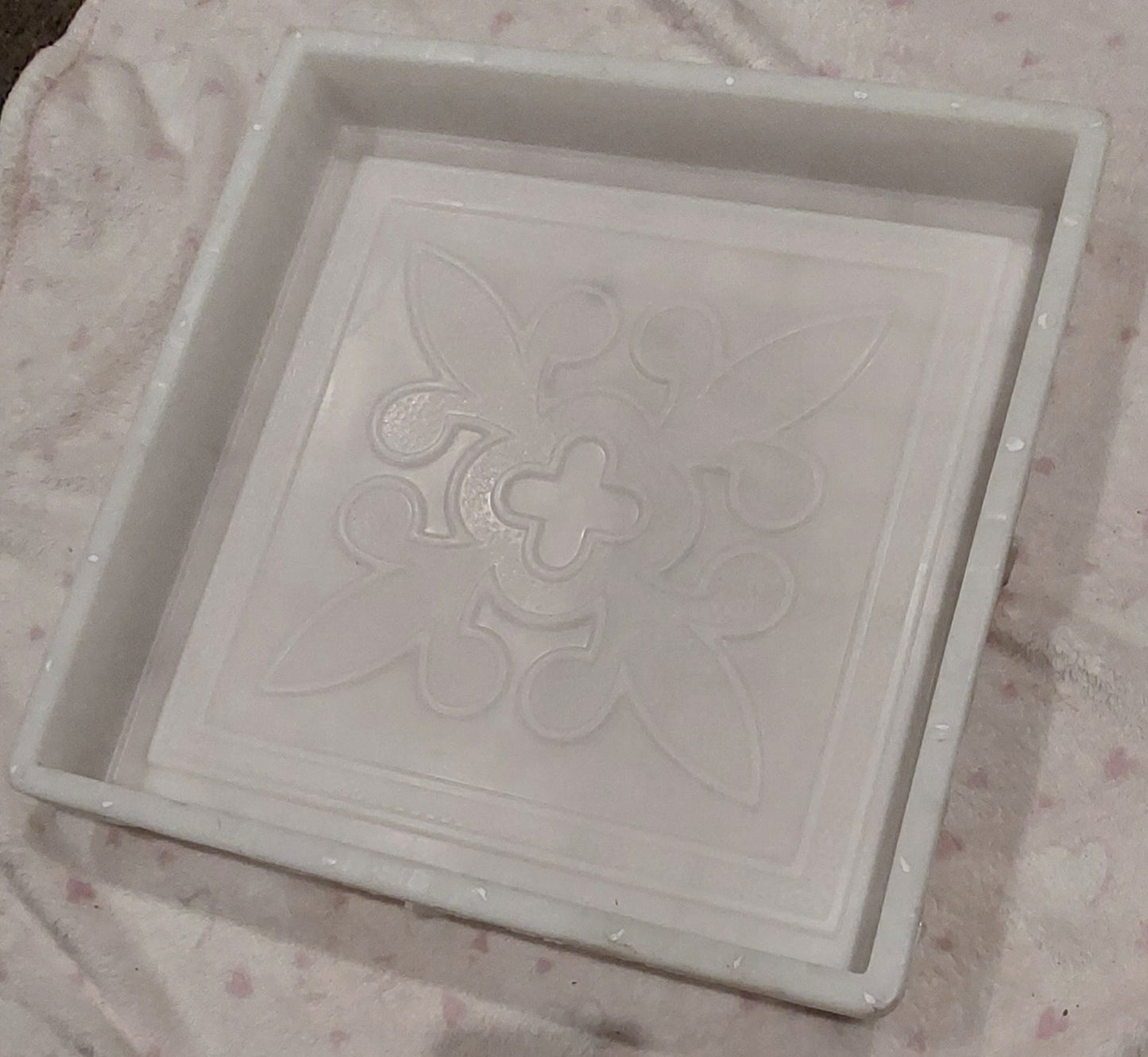 Paving Mould Material SABIC PP,Size 400/400/50 mm,Square Flower Slabs